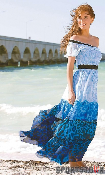 Jacqueline Bracamontes_9